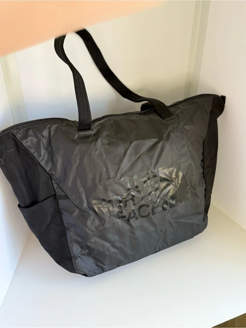 The North Face Stratoliner 20L Black Duffel Tote Bag with Carrying Bag